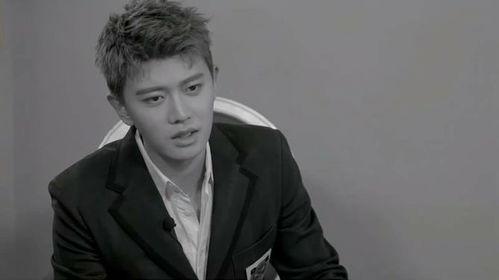 男明星两个孩子爆料视频,揭秘明星家庭温馨瞬间